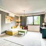 Parks Hotel